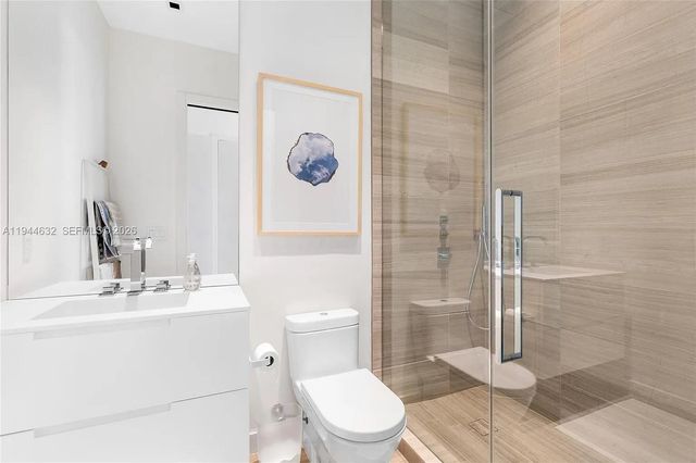 4701 N Meridian Ave 304, Miami Beach, FL 33140