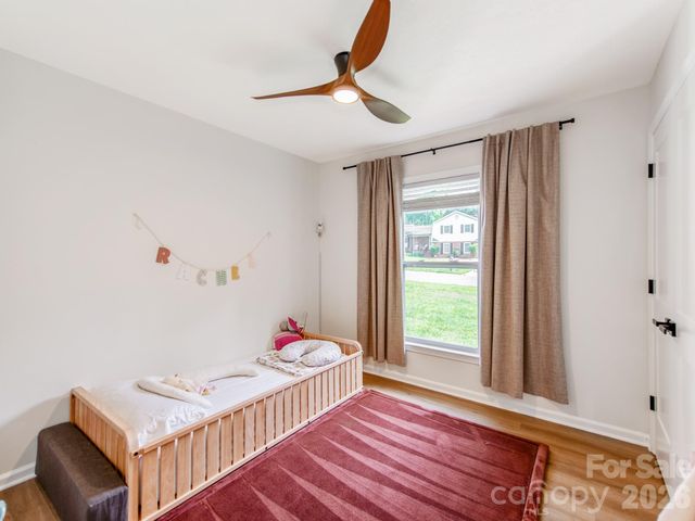 629 Belmorrow Drive, Charlotte, NC 28214