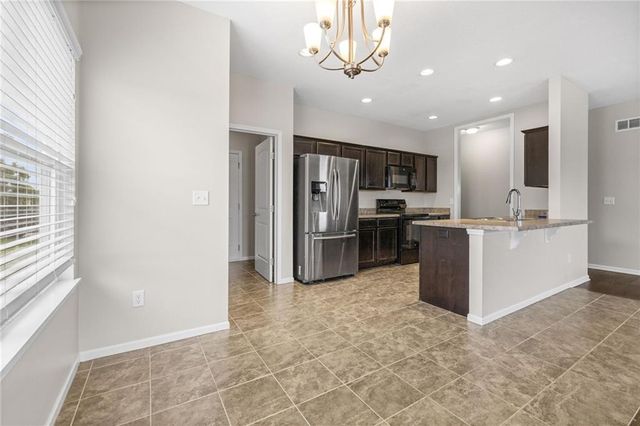 26147 W 141st Terrace, Olathe, KS 66061