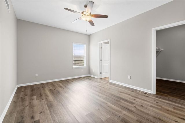 26147 W 141st Terrace, Olathe, KS 66061