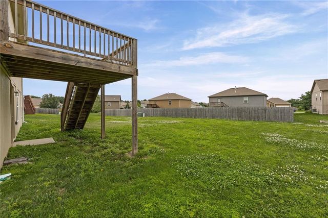 26147 W 141st Terrace, Olathe, KS 66061