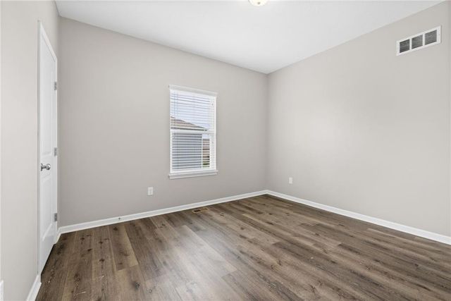 26147 W 141st Terrace, Olathe, KS 66061