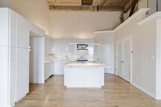 915 Franklin Street 9I, Houston, TX 77002