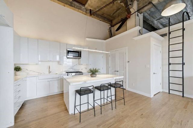 915 Franklin Street 9I, Houston, TX 77002