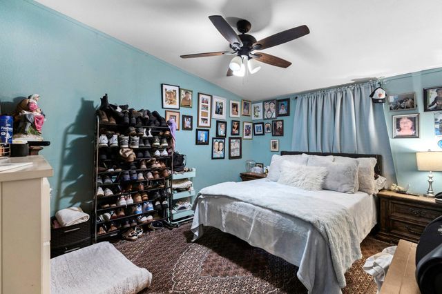 5035 Barth RD, Lockhart, TX 78644