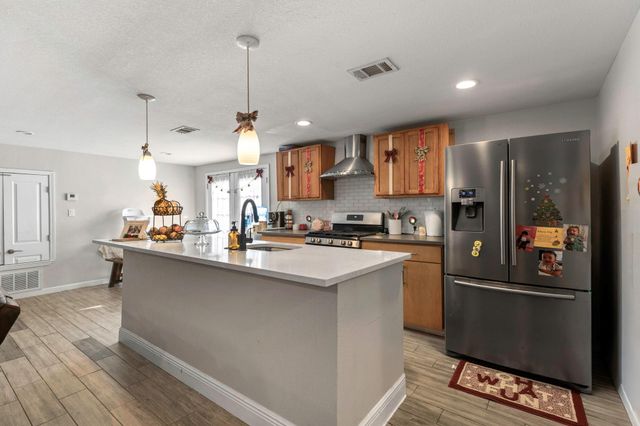 5035 Barth RD, Lockhart, TX 78644