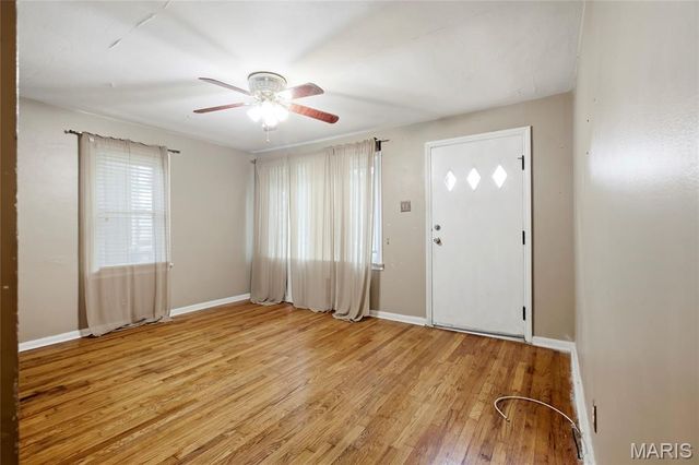 9515 Echo Lane, St Louis, MO 63114