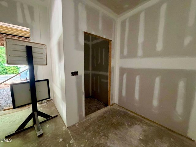 2123 Dunhill Drive, Raleigh, NC 27608