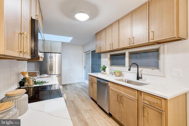 9488 GOOD LION RD, Columbia, MD 21045