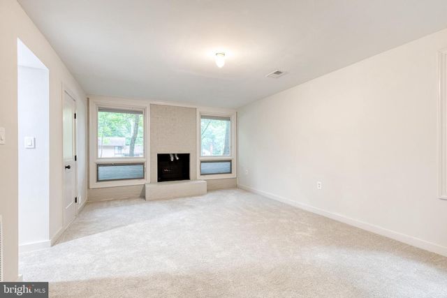 9488 GOOD LION RD, Columbia, MD 21045