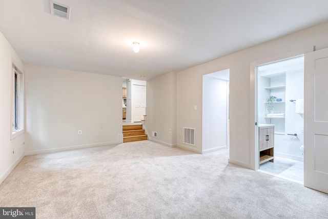 9488 GOOD LION RD, Columbia, MD 21045