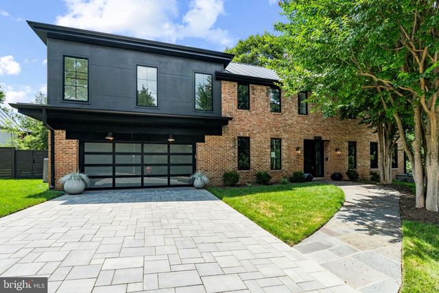 2664 MARCEY RD, Arlington, VA 22207