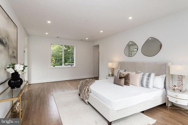 2664 MARCEY RD, Arlington, VA 22207