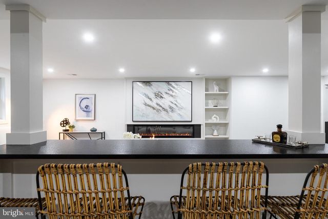 2664 MARCEY RD, Arlington, VA 22207