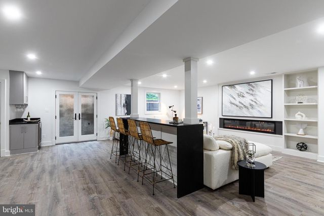 2664 MARCEY RD, Arlington, VA 22207