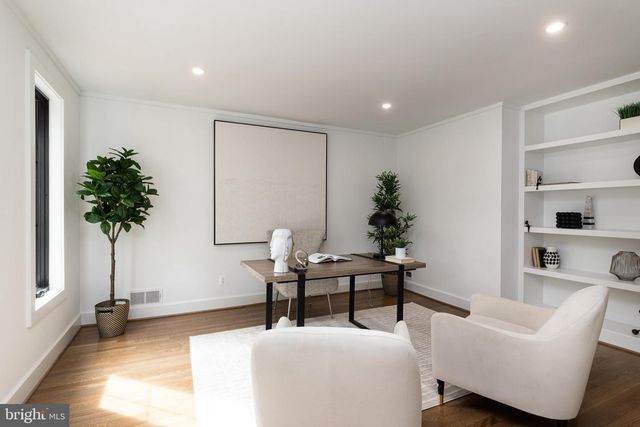 2664 MARCEY RD, Arlington, VA 22207