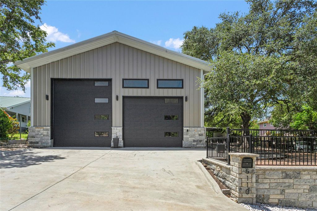5110 Sioux LN, Austin, TX 78734