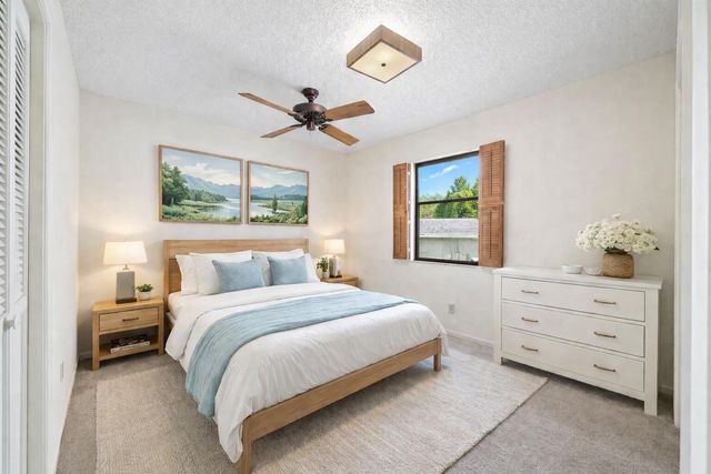 8090 Native Dancer Road E, Palm Beach Gardens, FL 33418