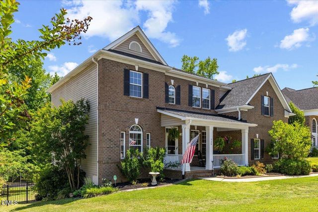 729 Highwater Place, Fuquay Varina, NC 27526