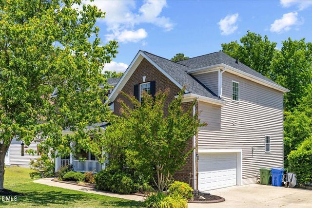 729 Highwater Place, Fuquay Varina, NC 27526