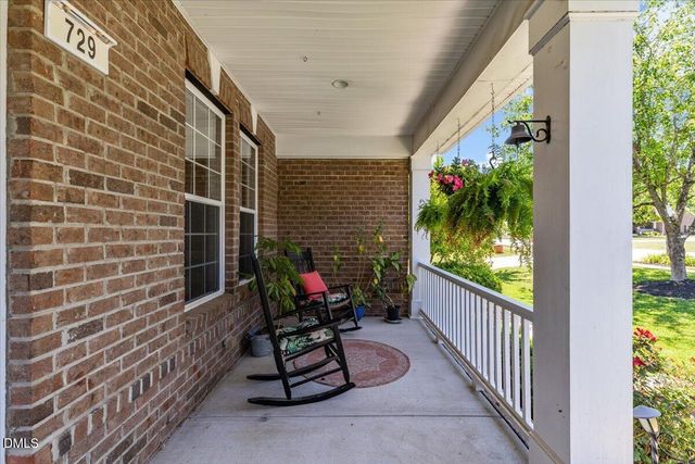 729 Highwater Place, Fuquay Varina, NC 27526