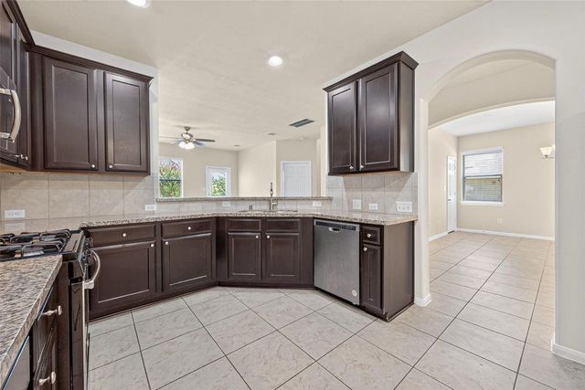 8506 Sunset Loch Drive, Spring, TX 77379