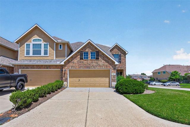 8506 Sunset Loch Drive, Spring, TX 77379