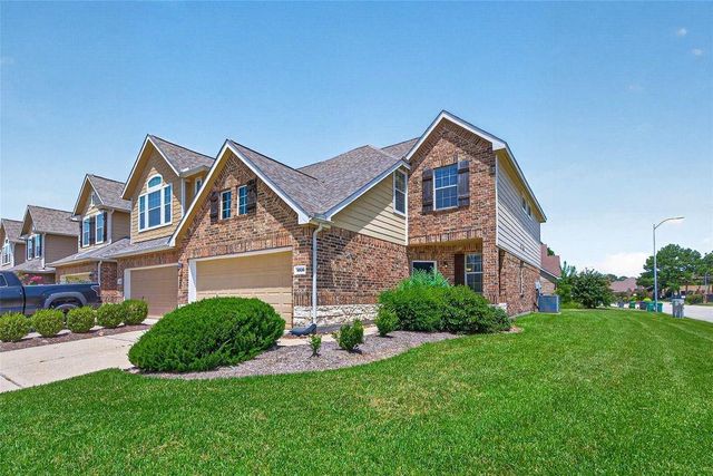 8506 Sunset Loch Drive, Spring, TX 77379