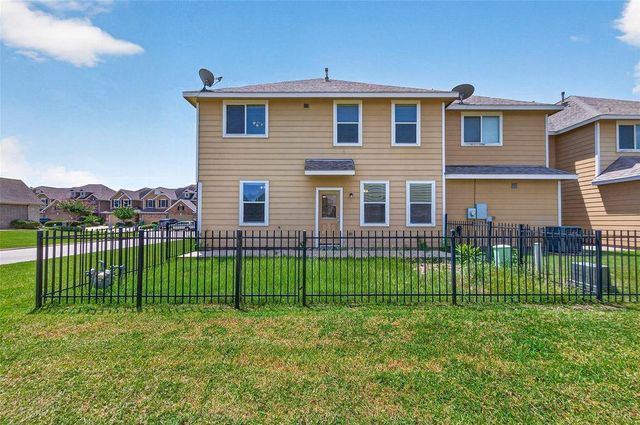 8506 Sunset Loch Drive, Spring, TX 77379