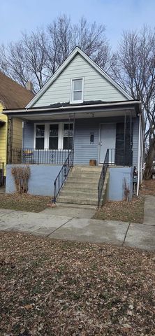2046 W 69th Place, Chicago, IL 60636