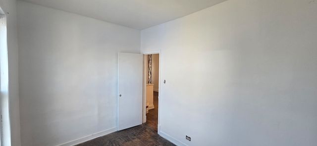 2046 W 69th Place, Chicago, IL 60636