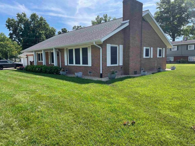 505 Meadow Lane, Hartford City, IN 47348