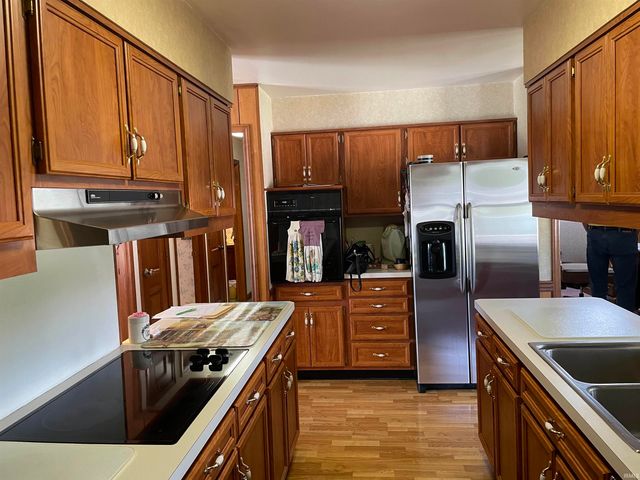 505 Meadow Lane, Hartford City, IN 47348