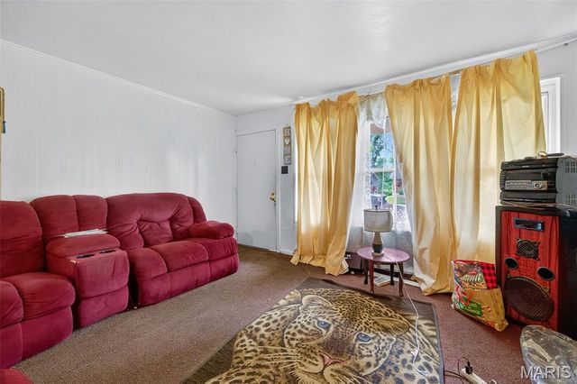 2367 Collett Drive, Moline Acres, MO 63136