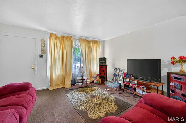 2367 Collett Drive, Moline Acres, MO 63136