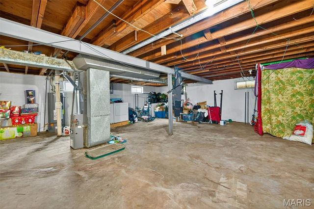 2367 Collett Drive, Moline Acres, MO 63136