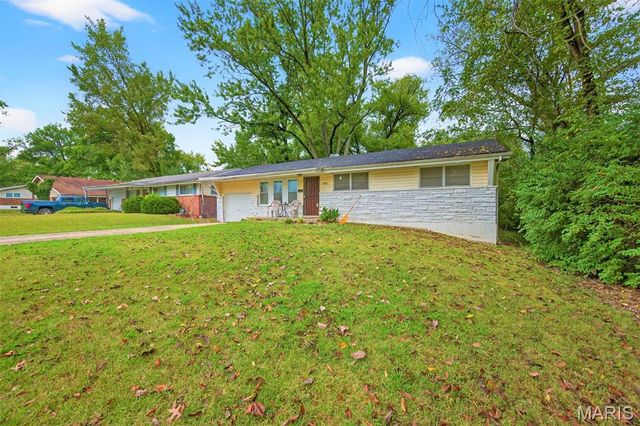 2367 Collett Drive, Moline Acres, MO 63136