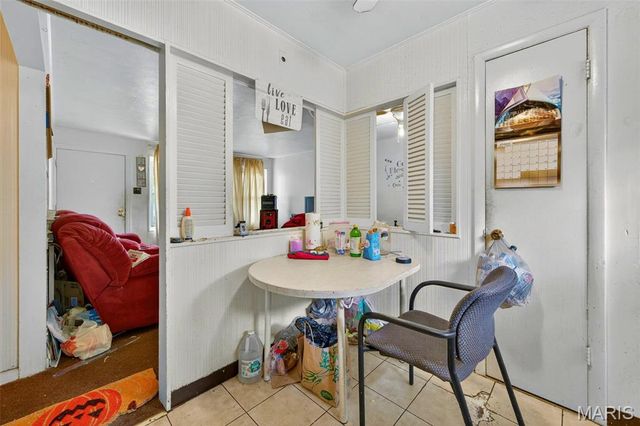 2367 Collett Drive, Moline Acres, MO 63136