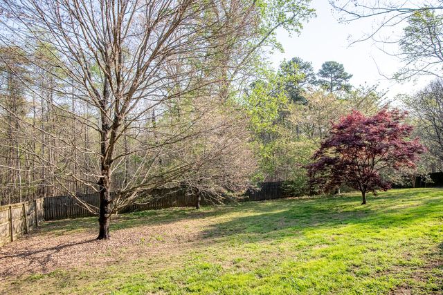 2925 Gold Point Circle S, Hixson, TN 37343