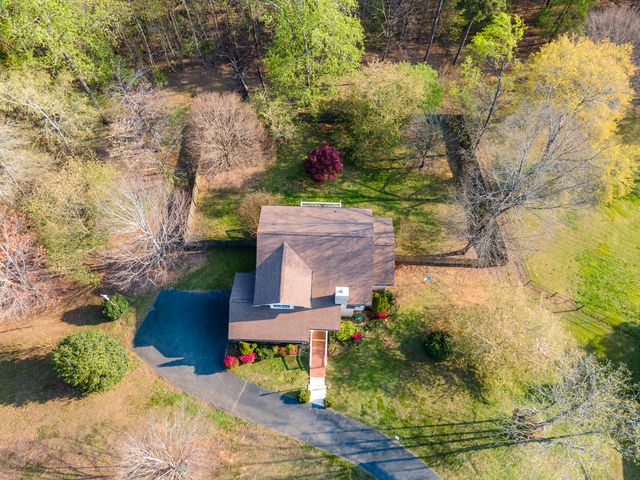 2925 Gold Point Circle S, Hixson, TN 37343