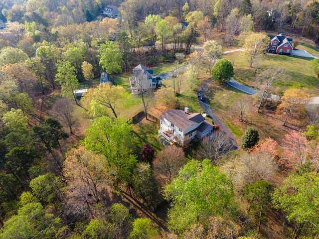 2925 Gold Point Circle S, Hixson, TN 37343