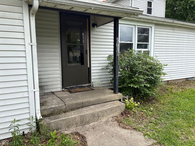 5631 N Clover West Drive, Fairland, IN 46126