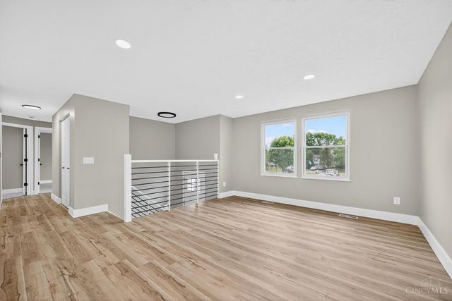 1372 Kesta Place, Forest Park, OH 45240