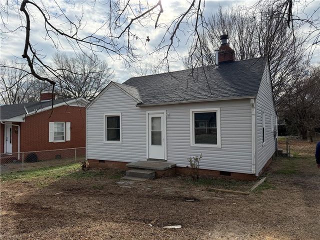 206 Model Farm Road, High Point, NC 27263