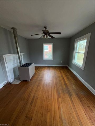 206 Model Farm Road, High Point, NC 27263