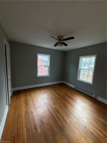 206 Model Farm Road, High Point, NC 27263