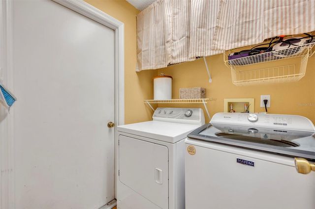 2432 DEERMEADOW DRIVE, Apopka, FL 32703