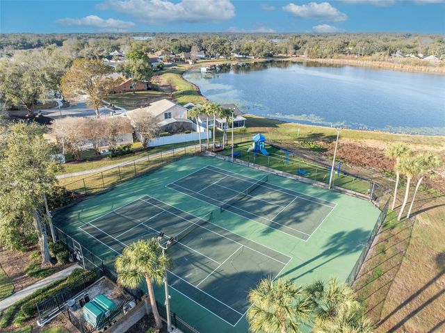 2432 DEERMEADOW DRIVE, Apopka, FL 32703