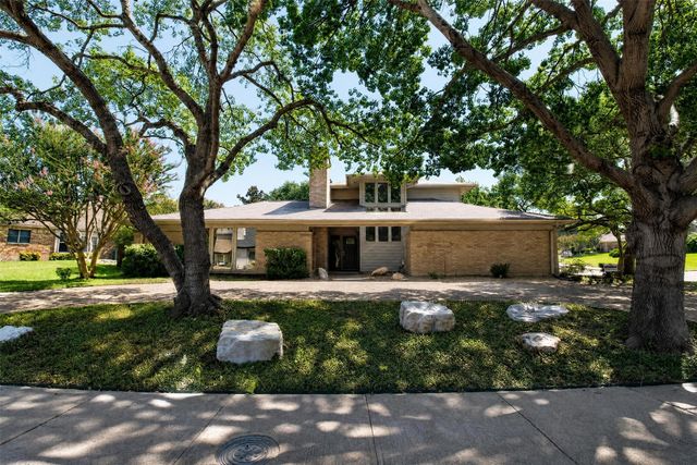 11901 Woodbridge Drive, Dallas, TX 75243