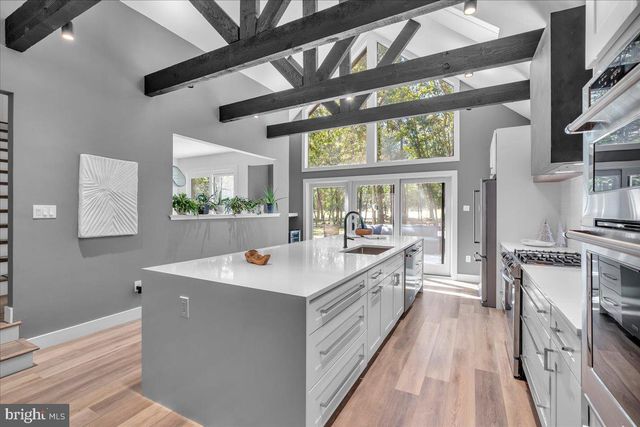 63 STONE MOUNTAIN LN, Marlton, NJ 08053